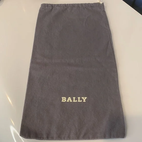 Bally, black leather cross strap sandals. - Picture 3 of 6